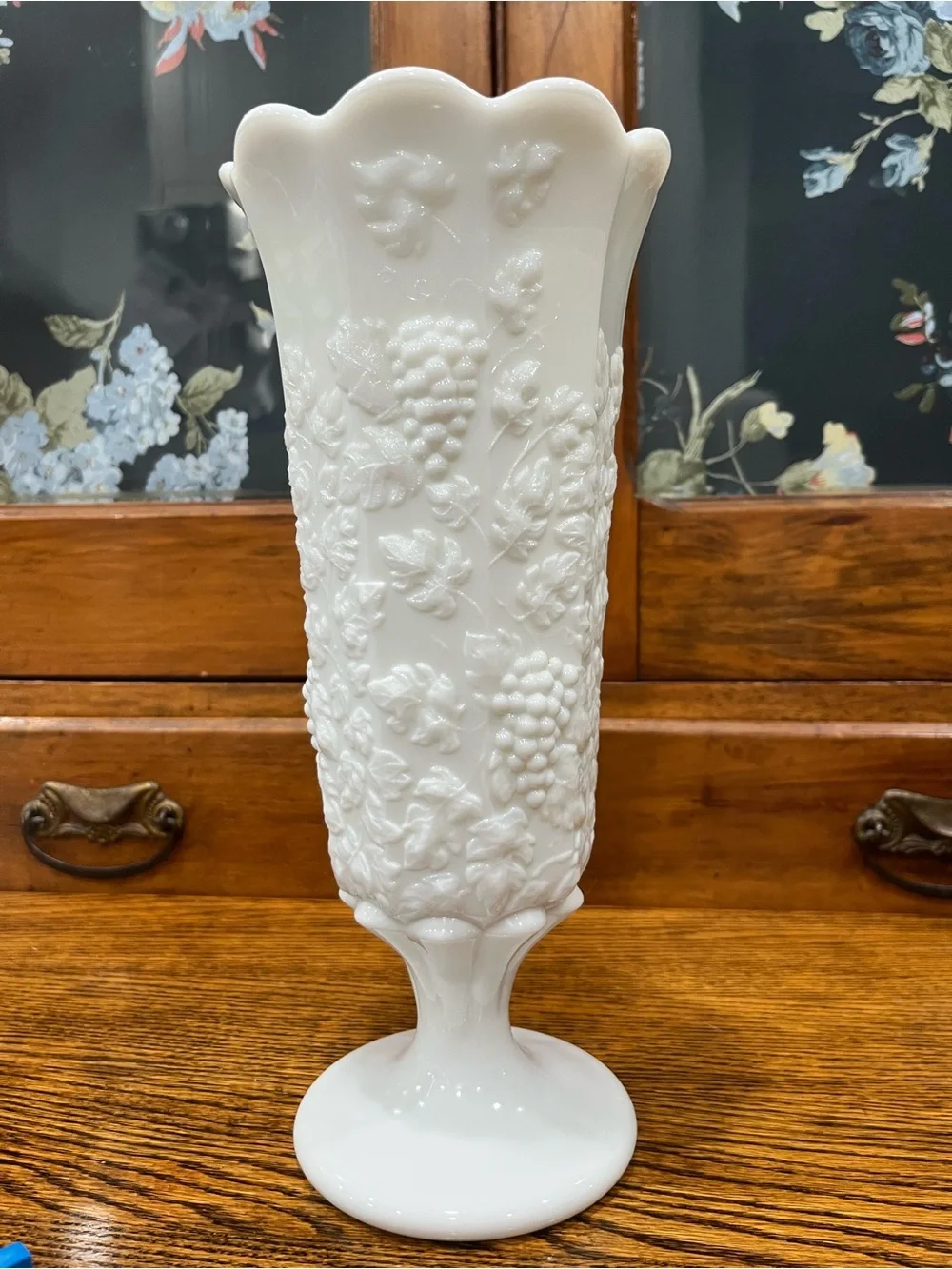 Vintage Westmoreland Paneled Grape Milk Glass Vase 11.5” Tall